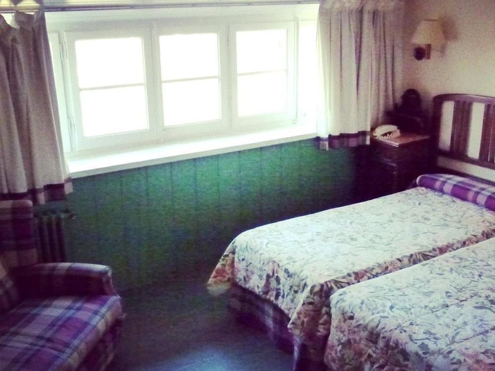 Hotel Xalet La Coromina วีลาเดรา ภายนอก รูปภาพ