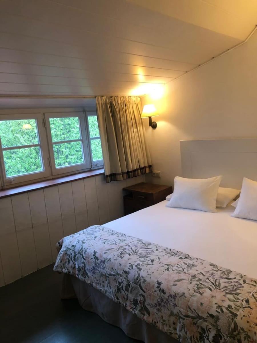 Hotel Xalet La Coromina วีลาเดรา ภายนอก รูปภาพ