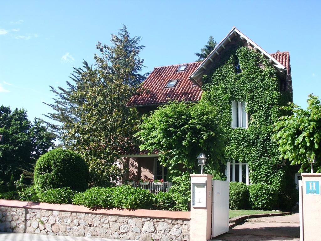 Hotel Xalet La Coromina วีลาเดรา ภายนอก รูปภาพ